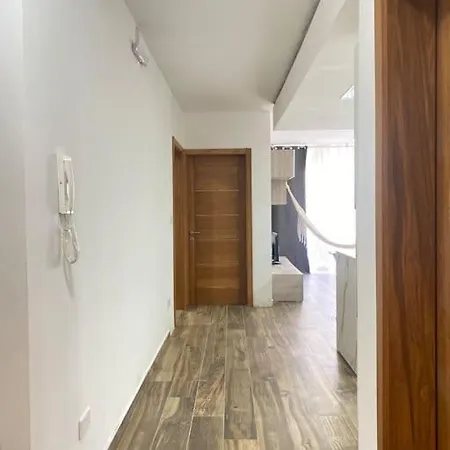 Modern And Comfortable 2 Bedrooms Flat