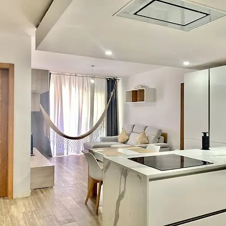 Modern And Comfortable 2 Bedrooms Flat San Pawl il-Baħar